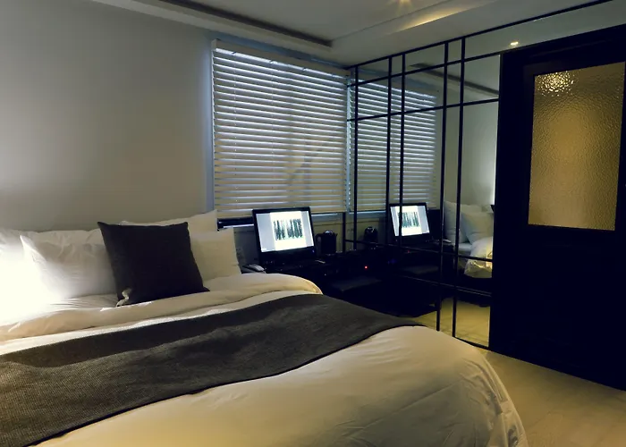Hotel Amare 2*