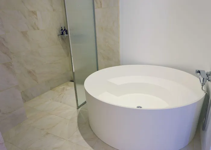 Hotel Amare 2*