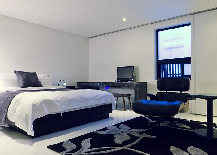 Hotel Amare 2*